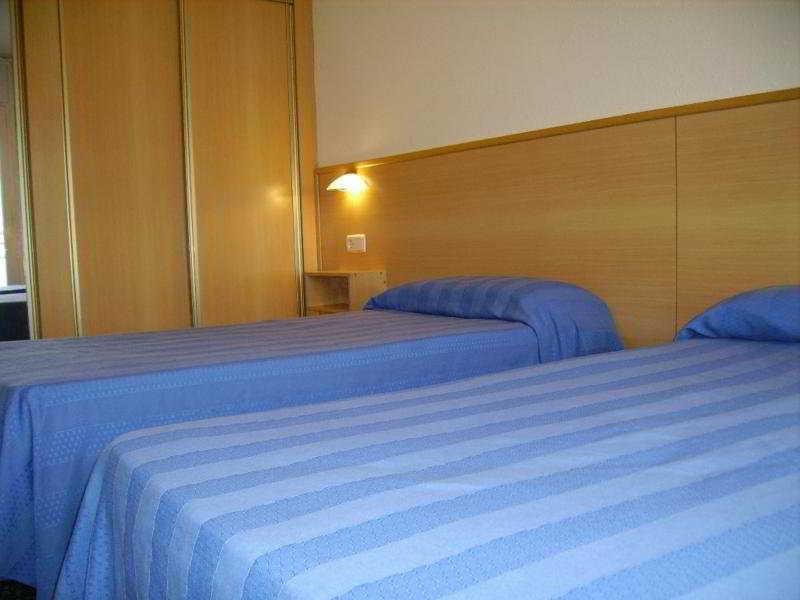 Rentalmar Goya Salou Exterior foto
