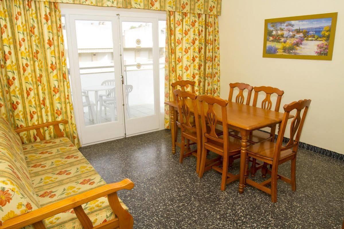 Rentalmar Goya Salou Exterior foto
